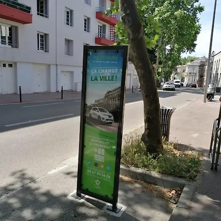 T2 Proche Centre Historique Gare St-roch Avec Parking *